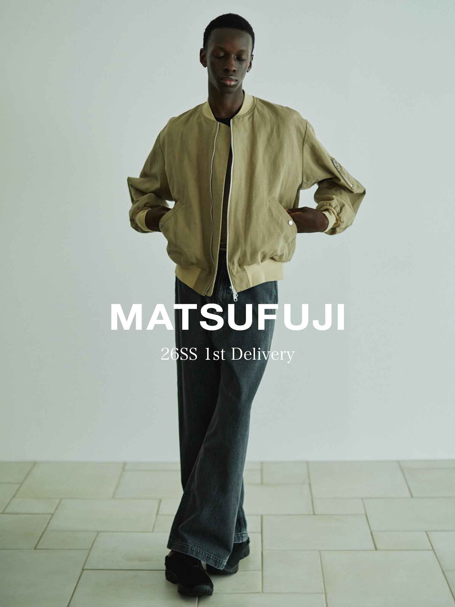 Blind Mind Studios カットアウトクロップドトップ 470 Blind Mind Studios カットアウトクロップドトップ 470 Blind Mind