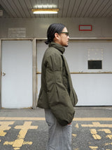 A.A.Spectrum（エーエースペクトラム） "POWDERS IV DOWN JACKET"Peat
通販 着用イメージ
