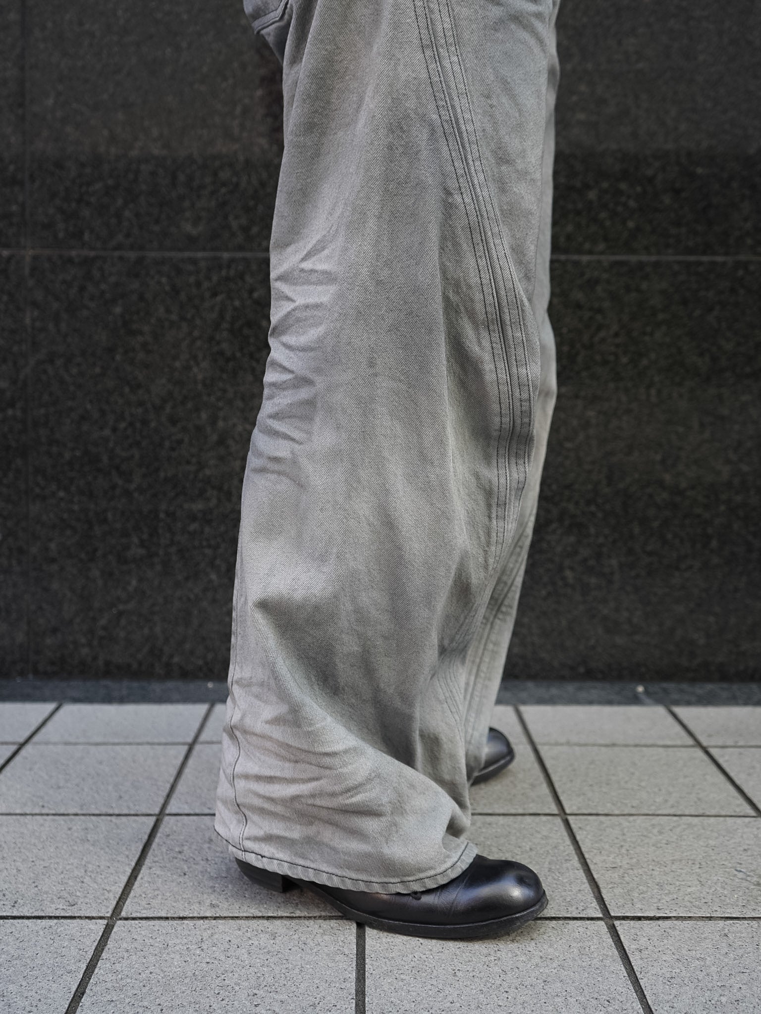 NVRFRGT 3D TWISTED WIDE LEG JEANS (RAW INDIGO) | PRANK STORE