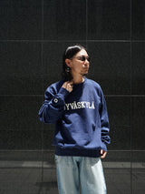 F/CE. RE JYVASKYLA SWEATSHIRT リ ユヴァスキュラ スウェットシャツ 通販 ブルー 着用イメージ