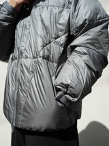 F/CE. PERTEX MINIMAL PADDING PARKA 2.0 エフシーイー PERTEXミニマルパディングパーカー2.0 通販 グレー 着用イメージ