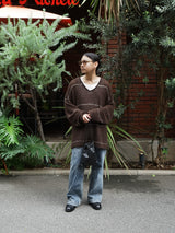 INNAT インアット V-NECK LINE BORDER SWEATER Vネックラインボーダーセーター 通販 ブラウン 着用イメージ