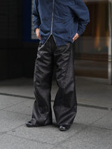 NVRFRGT 通販 3D TWISTED WIDE LEG JEANS グリッター ブラック デニム 着用イメージ