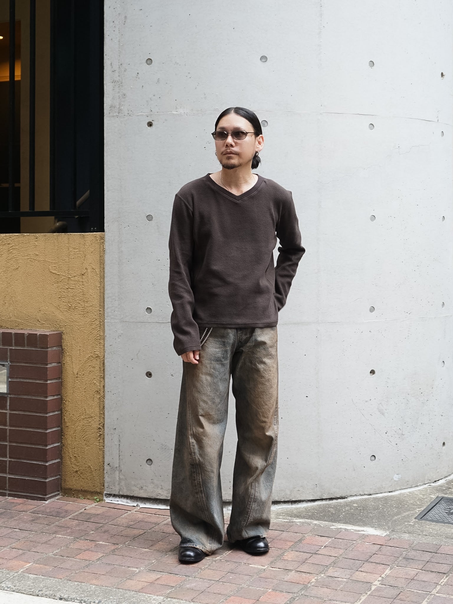NVRFRGT パネル ロングスリーブ Vネック Tシャツ (BROWN) | PRANK STORE