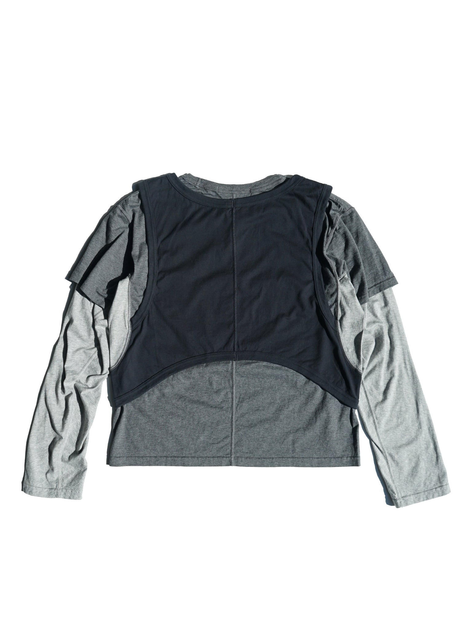 トップス PANELLED MULTI LAYERD T-SHIRT NVRFRGT 