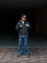 POET MEETS DUBWISE "L.M.A.R OVERSIZED ZIP HOODIE" SUMI
着用イメージ