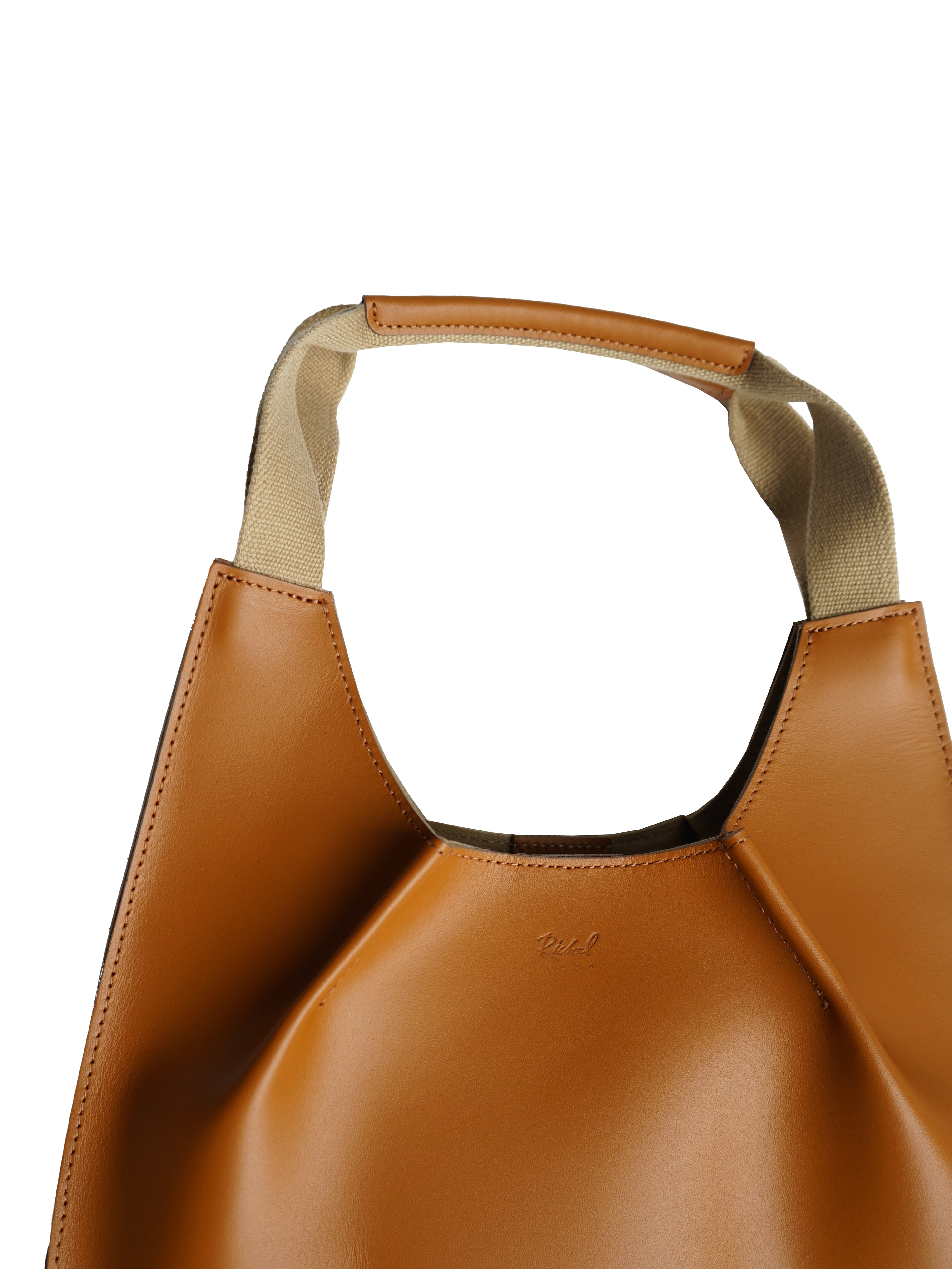 Rich I リッチアイ CIRCLE LEATHER BAG 美品・最安値】Rich I リッチアイ CIRCLE LEATHER BAG