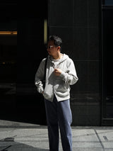 SimplyComplicated シンプリーコンプリーケーテッド KNITTED ZIP HOODIE ニッテッドジップフーディー 通販 ヘザー 着用イメージ