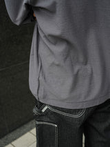 SimplyComplicated SLAB L/S TEE スラブロングスリーブTee 通販 チャコール
着用イメージ