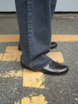 SimplyComplicated BF GARMENT DYED SELVEDGE JEAN ボーイブレンドガーメントダイセルヴィッチジーンズ 通販 ブラック 着用画像