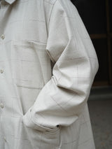 YOKO SAKAMOTO ヨーコサカモト "WORK SHIRT" ワークシャツ BEIGE 通販 着用イメージ
