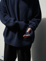 superNova. スーパーノヴァ "Whole Garment Crew - Wool / Cashmere / Silk" ホールガーメントクルーネック ウールカシミヤシルク 通販 ネイビー 着用イメージ