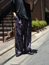 superNova. 通販 Wide easy pants ペイズリー ワイドパンツ 着用イメージ