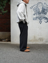 superNova. Wide Chalk Stripe Utility Trousers ワイドチョークストライプユーティリティートラウザーズ 通販 ブラック 着用イメージ