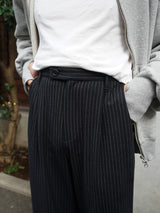 superNova. Wide Chalk Stripe Utility Trousers ワイドチョークストライプユーティリティートラウザーズ 通販 ブラック
着用イメージ